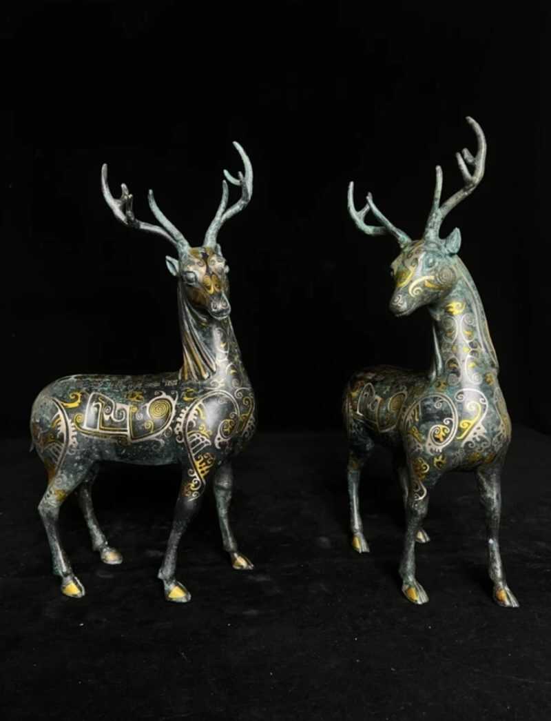 Bronze with inscriptions of gold and silver, bronze deer
