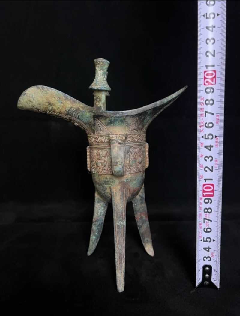 Bronze wine vessel - 图片 2