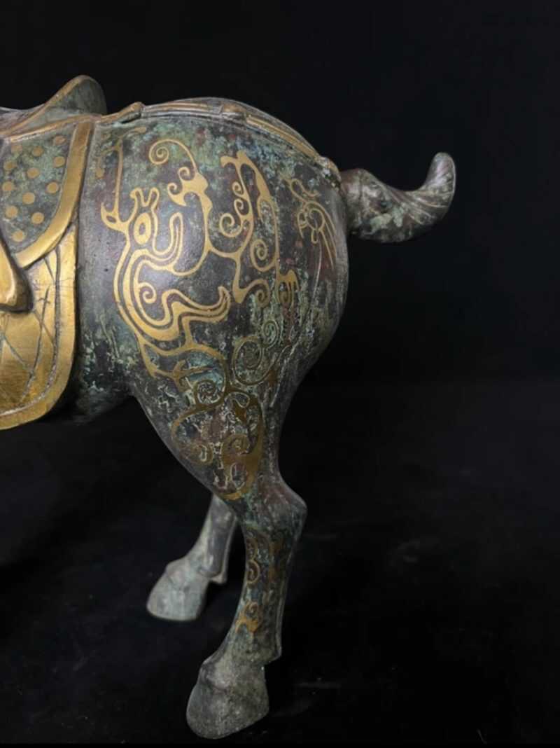 Antique bronze horse with gold inlay - 图片 3