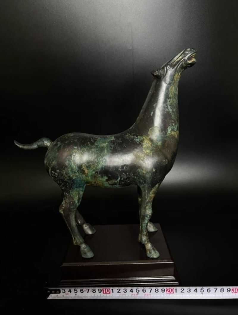 Bronze Roaring Tianma