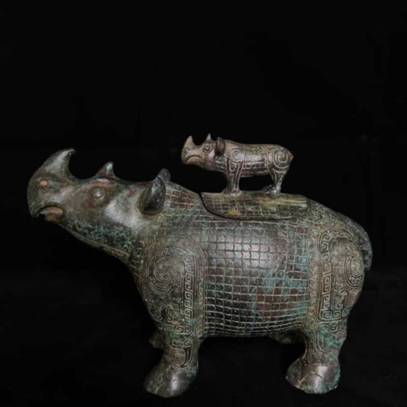 Inscription Rhinoceros Zun
